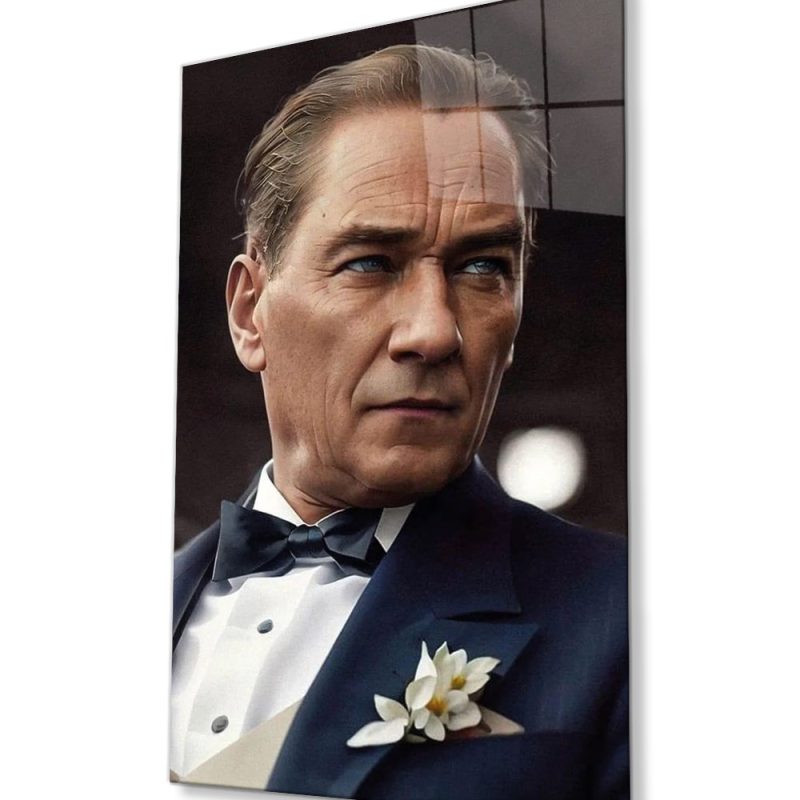 Yapay Zeka Atatürk Portresi Cam Tablo, Ev ve Ofis Duvar Dekoru, Hediyelik Büyük Temperli Cam Tablo