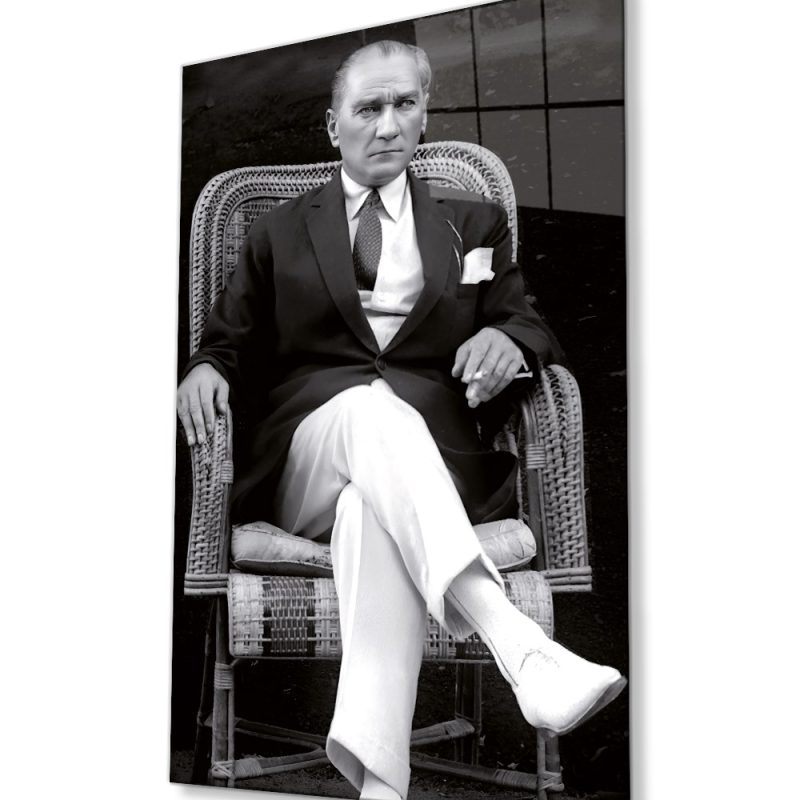 Atatürk Portresi Cam Tablo, Ev ve Ofis Duvar Dekoru, Hediyelik Büyük Temperli 4 mm Cam Tablo