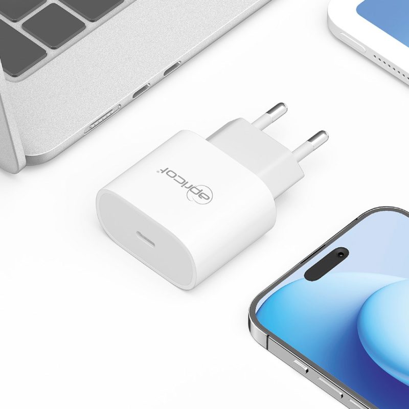 Apricot APC-PD20L Type-C 20W + Type-C to Lightning Beyaz Ev Şarj Adaptörü Seti