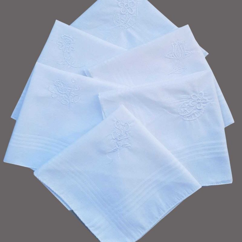 Çiçek İşlemeli 6 lı Bayan Beyaz Mendili 28x28 cm 100 Pamuk