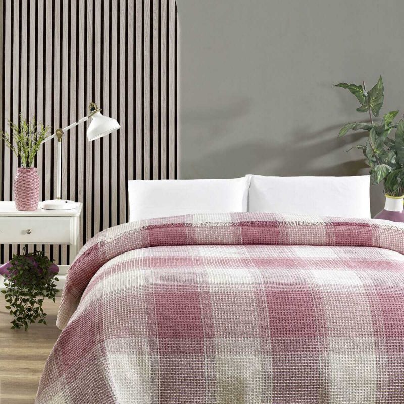 Çift Kişilik Yatak Pikesi Ekose Pudra 200 x 230 Cm