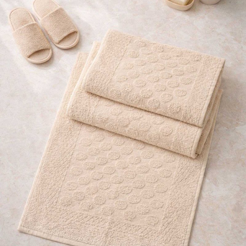 3lü Pamuklu Ayak Havlusu Seti Kabartma Desenli 50x70 Cm Bej