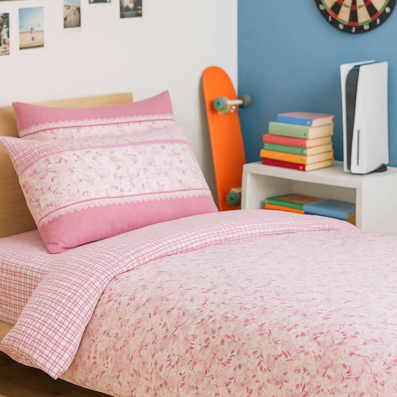 Pembe Çiçek Desenli Pamuklu Tek Kişilik Nevresim Takımı