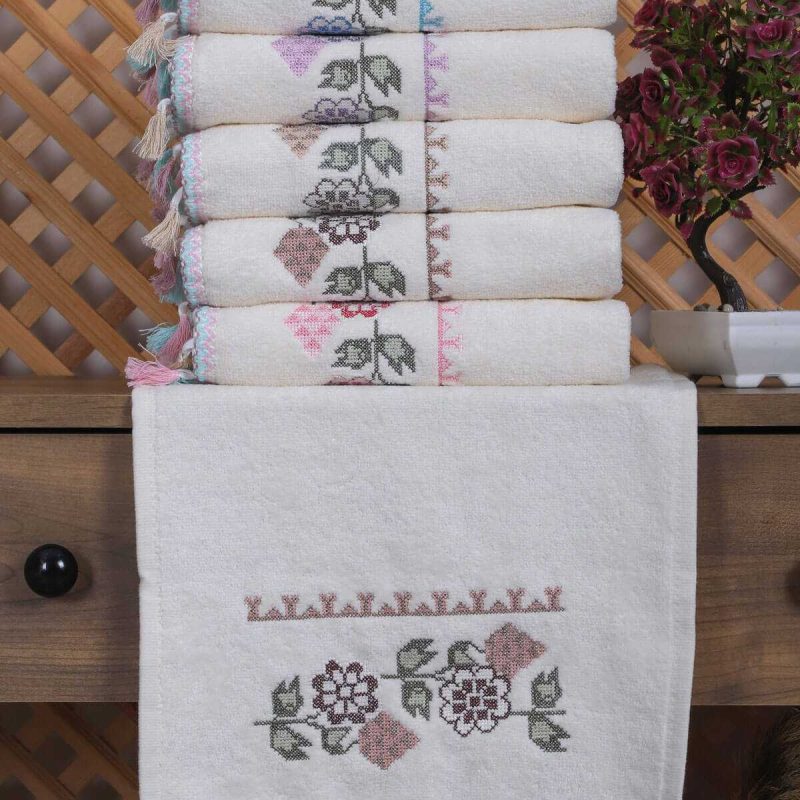 6 lı Kanaviçe Çiçek Nakışlı El Yüz Havlu Seti Püsküllü Hediyelik Çeyizlik Havlu Takımı 50 x 90 Cm