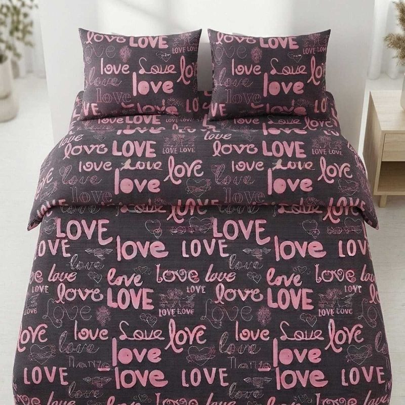 Love Yazılı Pamuklu Lastikli Çarşaflı Battal Boy Çift Kişilik Nevresim Takımı (180x200 Cm)