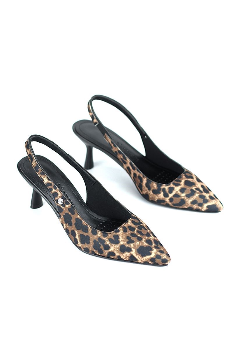 Magnolia Esnek Yumuşak Kaymaz Taban (4/6 cm) Leopar Açık Lastikli Kadın Topuklu Ayakkabı - Görsel 3